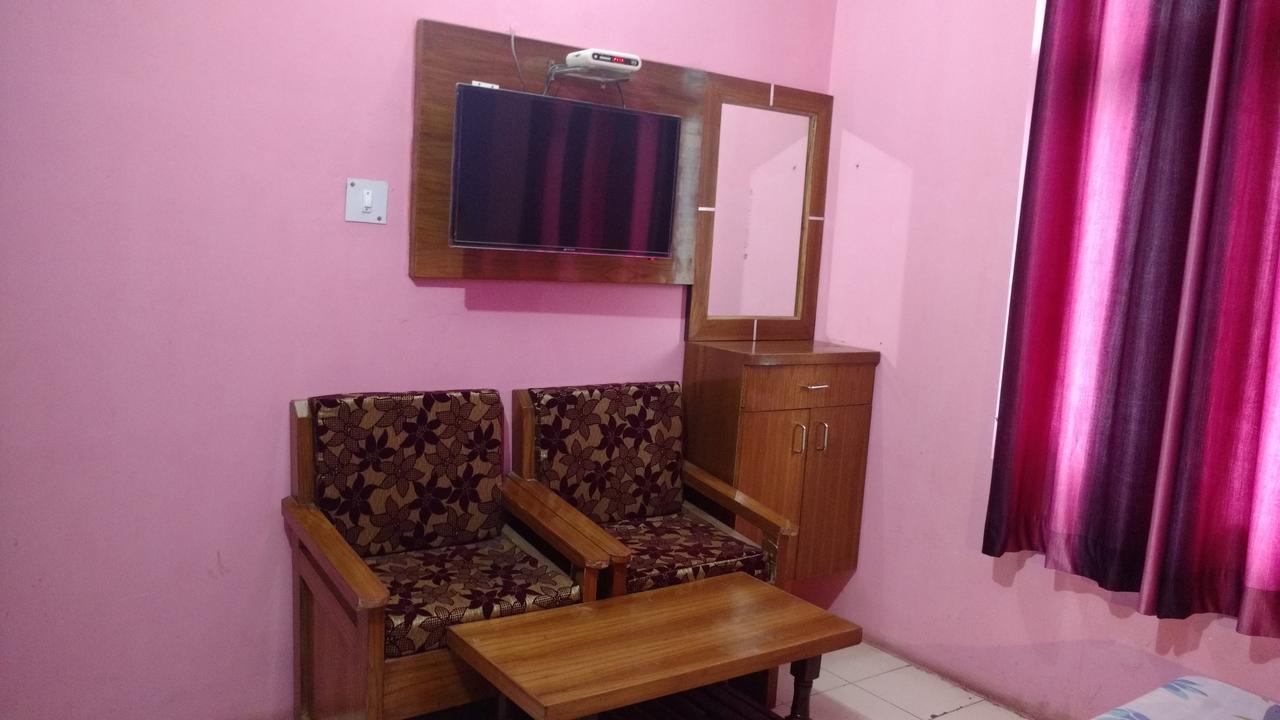 Joshīmath Hotel Brahma Kamal מראה חיצוני תמונה