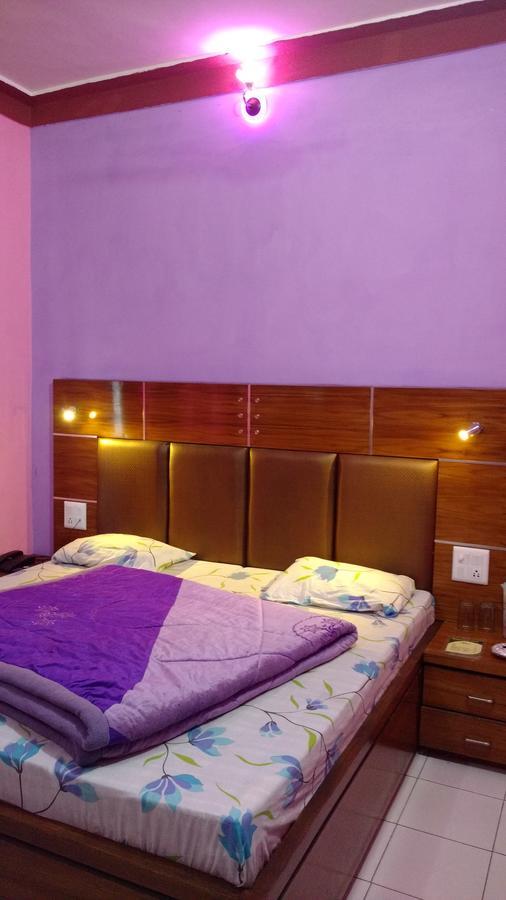 Joshīmath Hotel Brahma Kamal מראה חיצוני תמונה